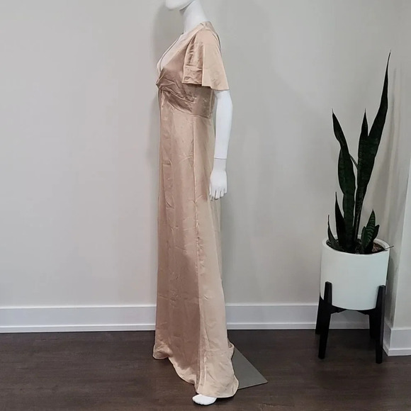 NWOT Show Me Your MuMu Rome Twist Gown in Champagne Luxe Satin - Picture 4 of 10